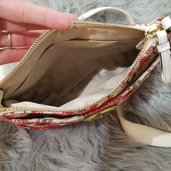 Coach Purse - Picture 5 of 7